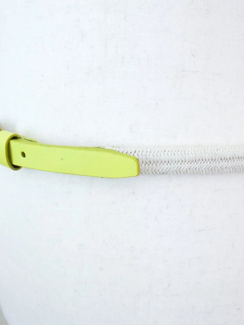 *Vince Camuto* Yellow/Gold Buckle Stretchy Belt